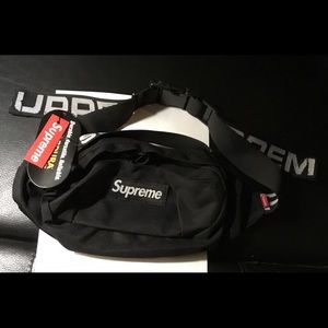 Brand new Supreme Waist bag/ shoulder bag